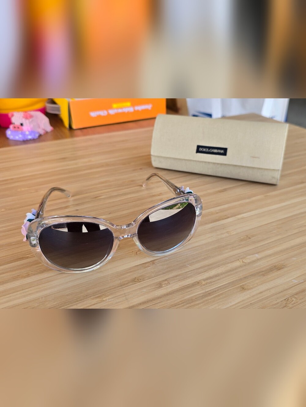 Dolce & Gabbana Garden Flowers Sunglasses with Grey-Tinted Gradient Lenses